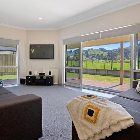 Sky Blue Retreat - Waihi Beach Holiday Home Exterior photo