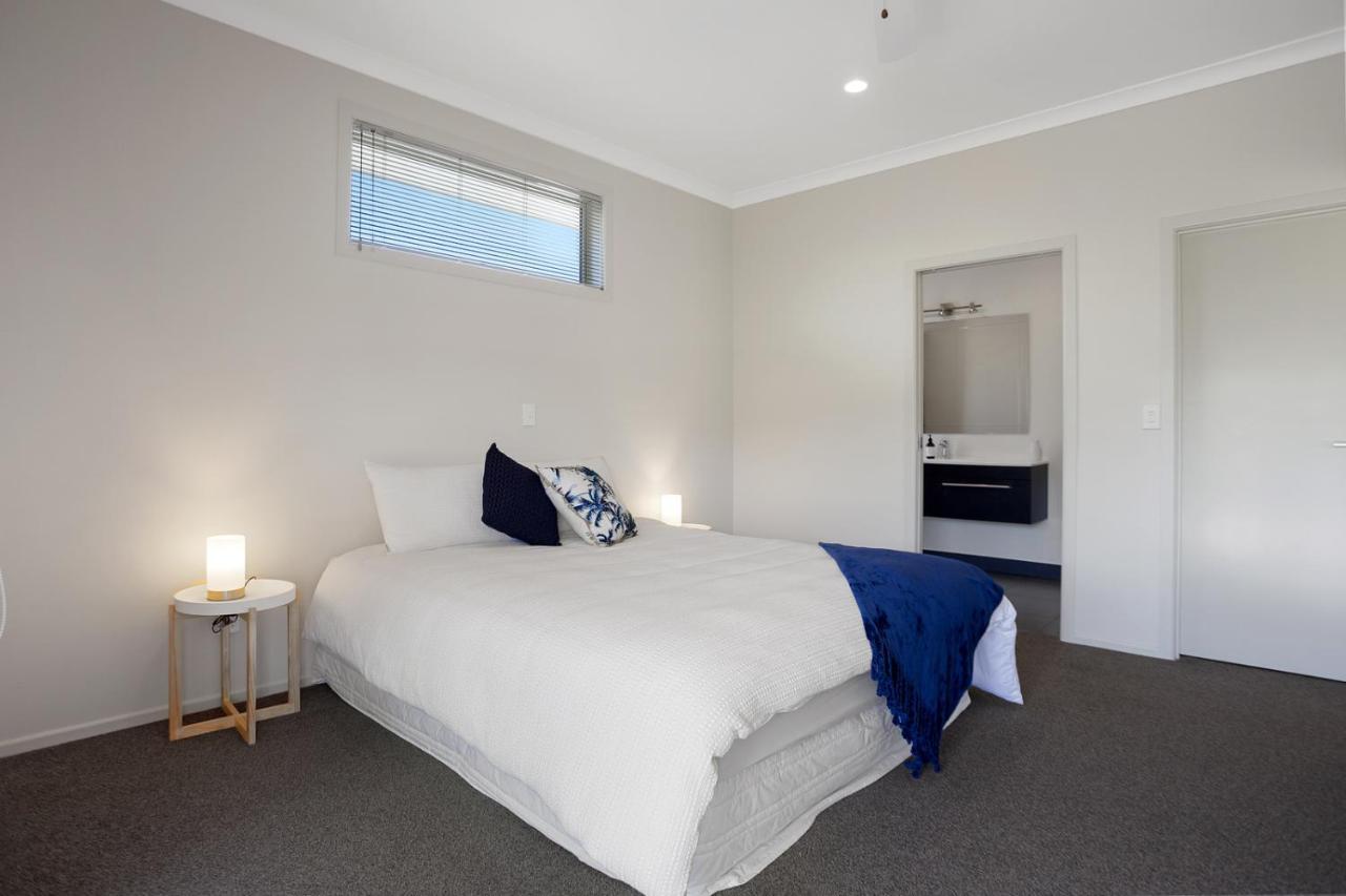 Sky Blue Retreat - Waihi Beach Holiday Home Exterior photo