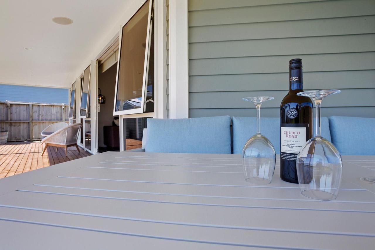Sky Blue Retreat - Waihi Beach Holiday Home Exterior photo